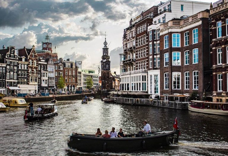 babywinkels in Amsterdam