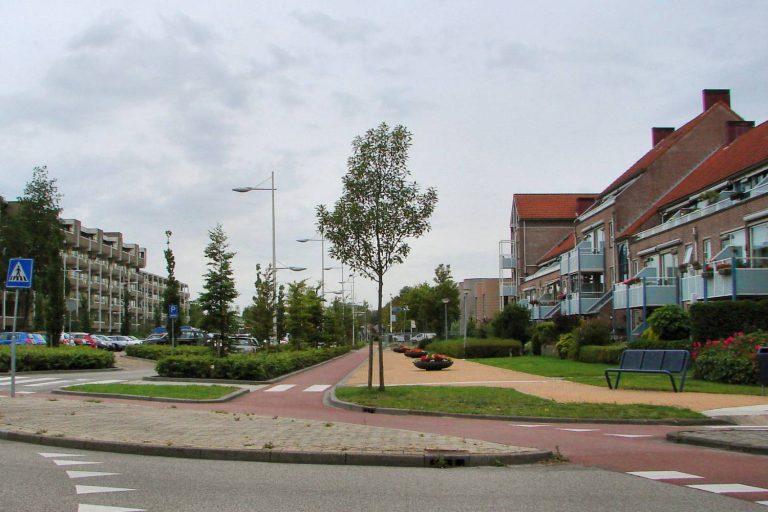 2 babywinkels in Castricum Een woonwijk in Castricum