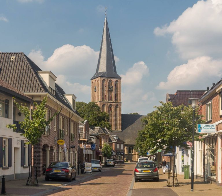 Gezellige winkelstraat in Hengelo
