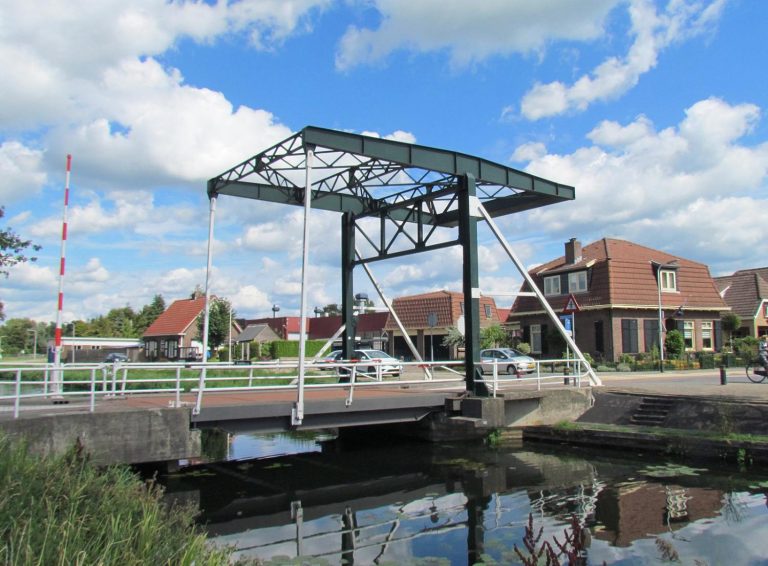 2 babywinkels in Raalte Enkelbrug in Raalte